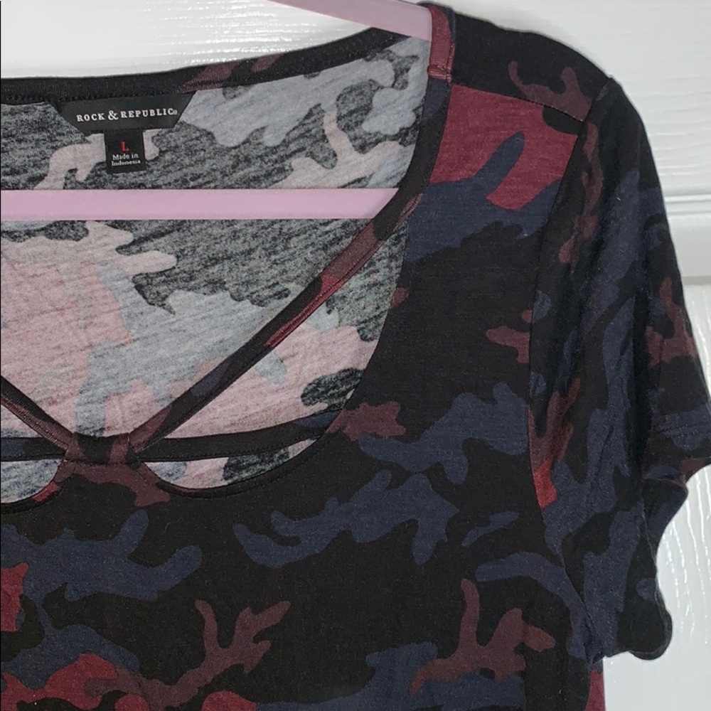 Rock & Republic camo tee with cutout details